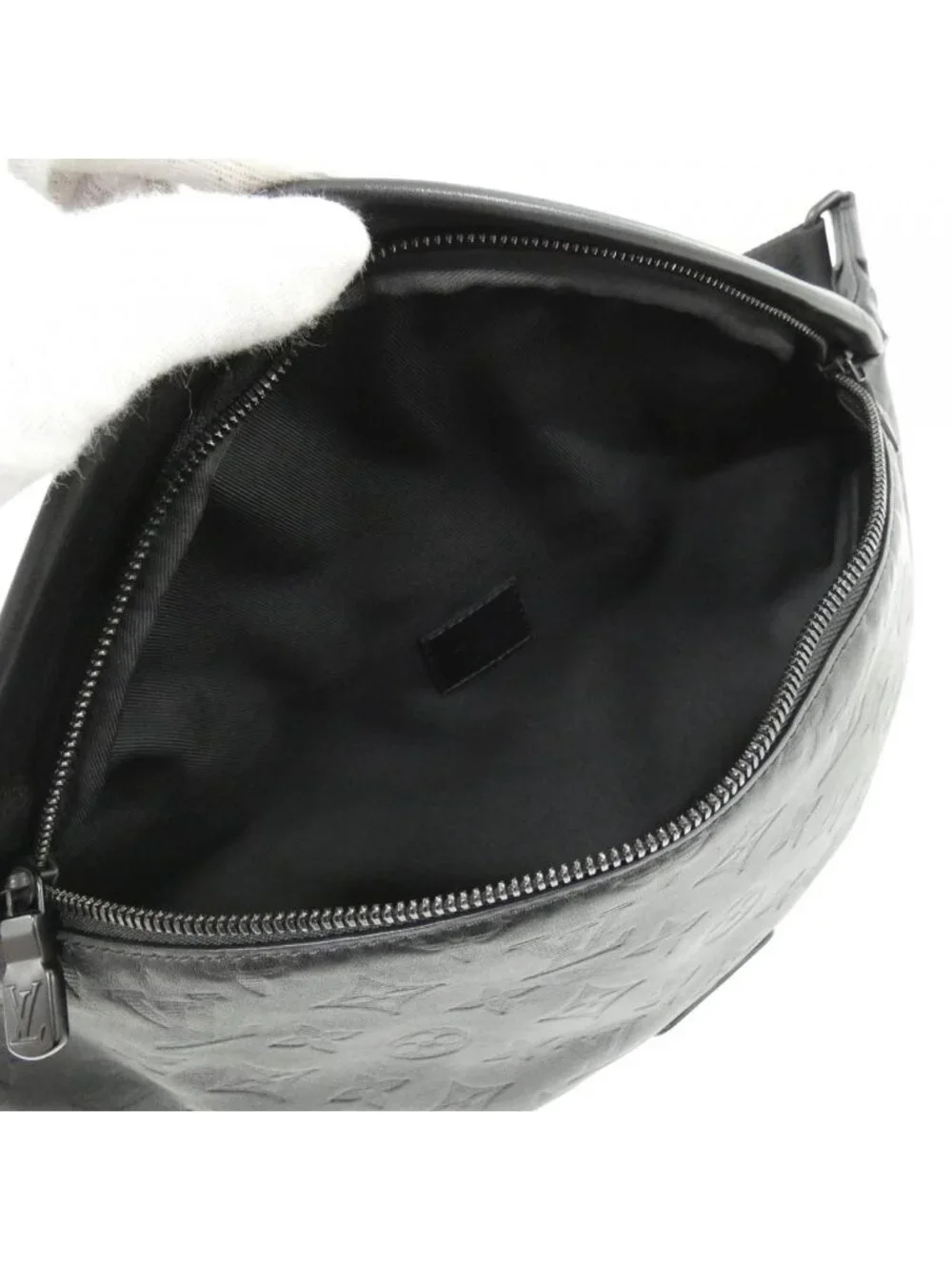 Louis Vuitton Monogram Shadow Discovery Bum